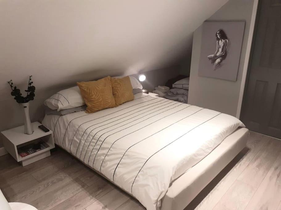 The Contemporary Studio Bracknell Esterno foto